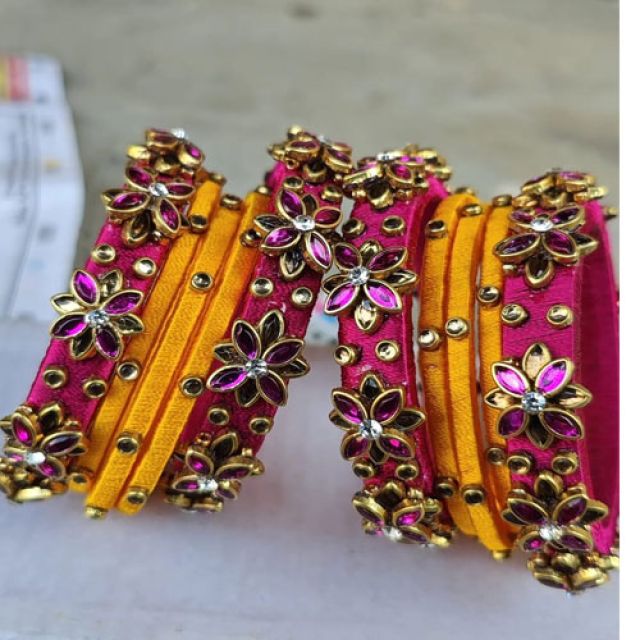 Thread bangles Model 01