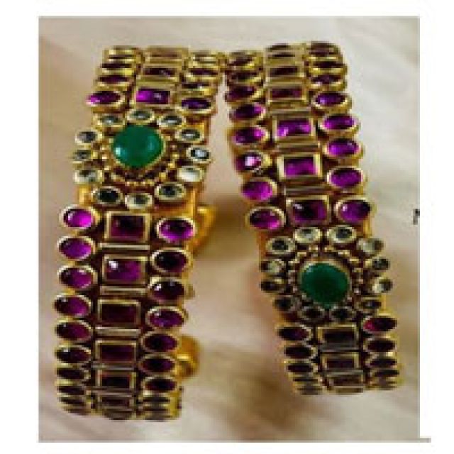 Thread bangles Model 05