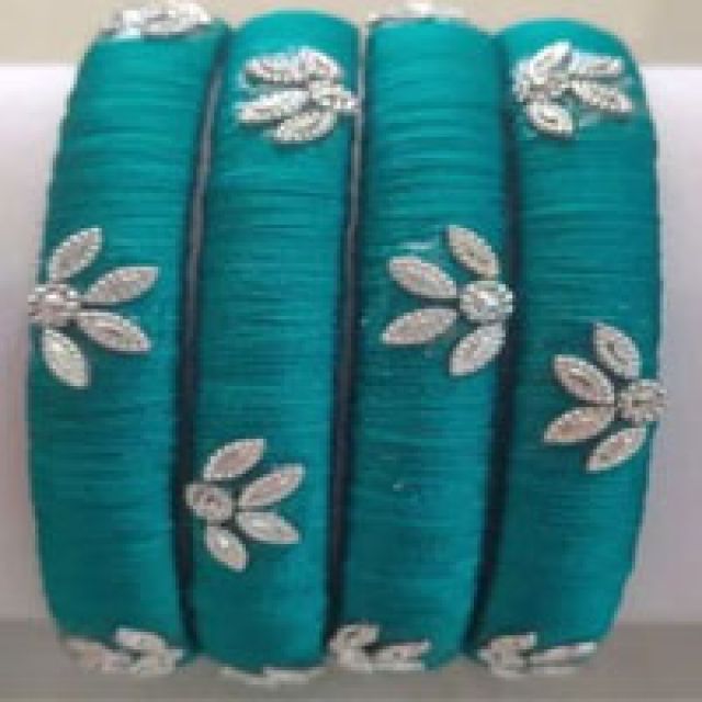 Thread bangles Model 10